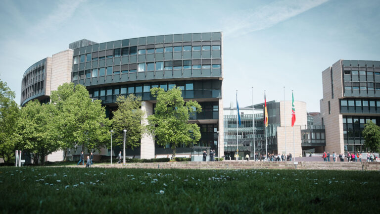 Justus Moor lädt Hammer Schülerinnen und Schüler zum Girls‘ und Boys’Day in den Landtag ein